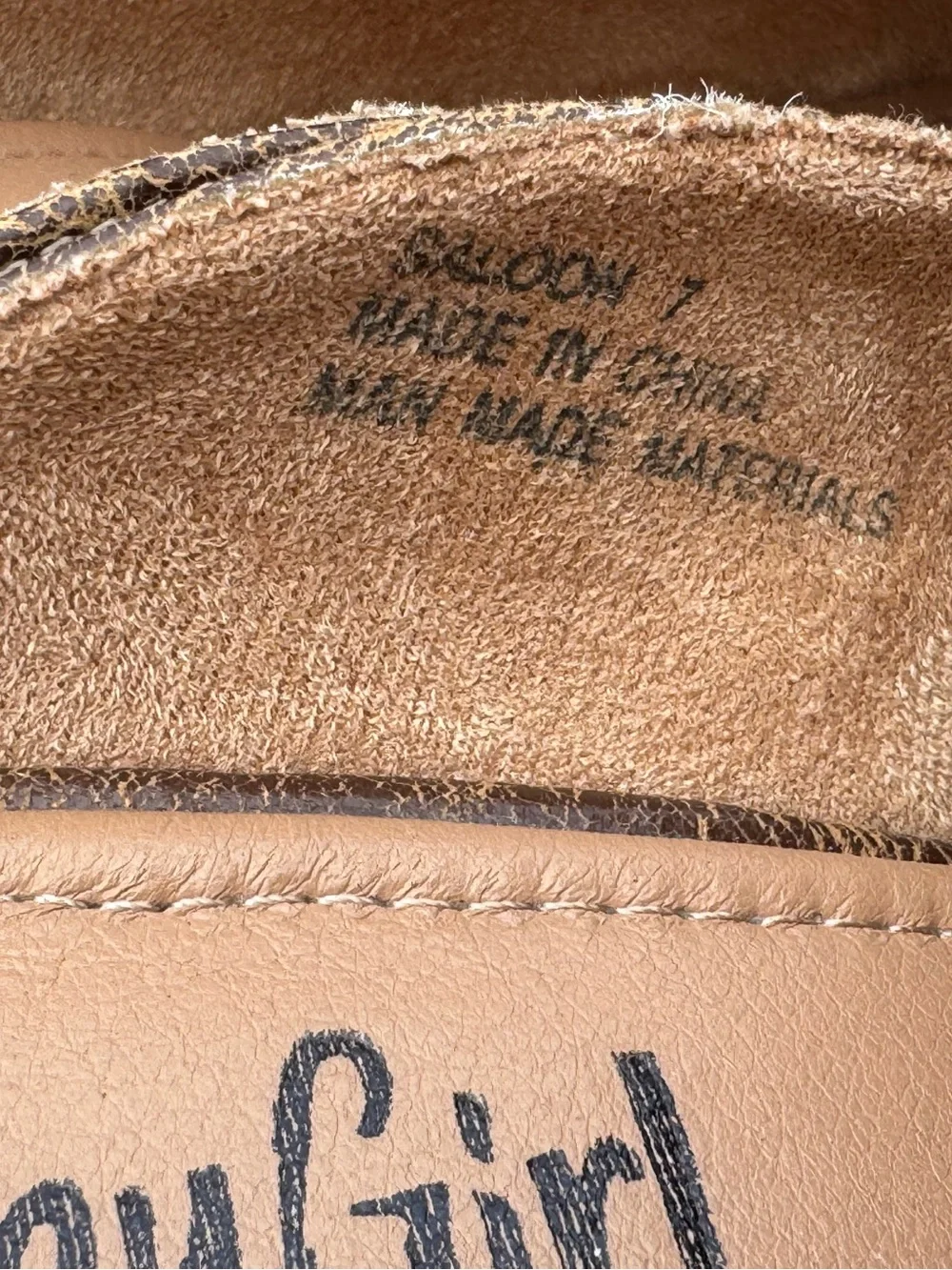 HeyGirl by Corkys Tan Crackle Saloon Mule size 7 - Picture 3 of 5